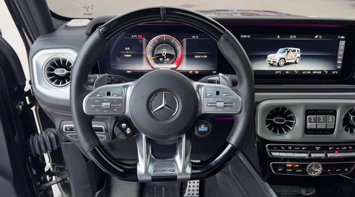 Tableau de bord G63 AMG